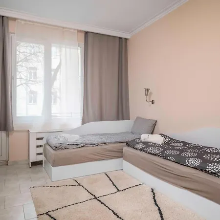 Cozy Near Vitosha Street By Flat Mаnager * Sofia
